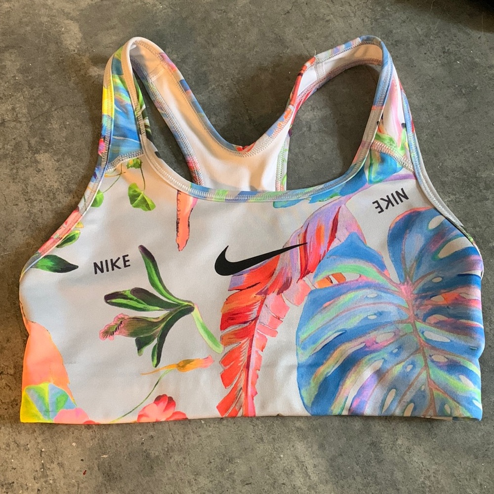 Floral pattern Nike sports bra